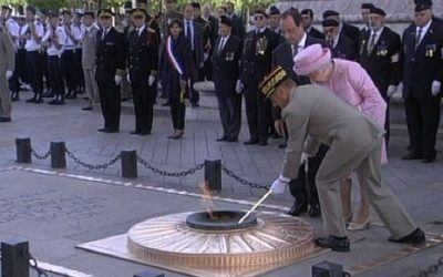 11 novembre a Parigi: Presidenti, Capi di Stato, Regine, …..anch’io ho ravvivato la fiamma!