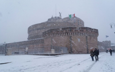 Aspettando che la bellezza salvi il mondo, rifacciamoci gli occhi.