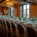 UN RISTORANTE MOLTO “INTIMO”A PARIGI