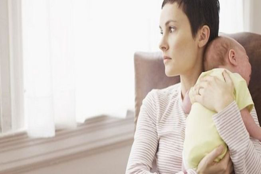 Depressione post-partum: cos’è e come si interviene