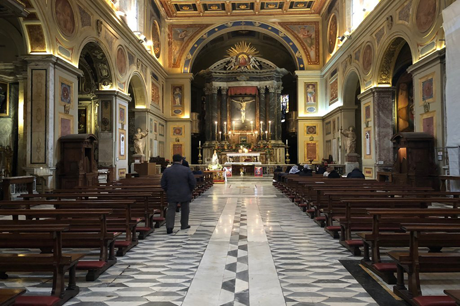 Sopra una domus, la splendida Lucina