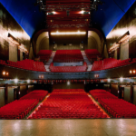 OLYMPIA: CUORE DELLO SPETTACOLO PARIGINO