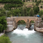 Ponte Zamankhan, ieri e oggi