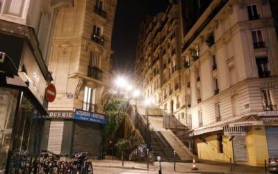 COPRIFUOCO A PARIGI Linea dura di Macron contro l’aumento dei contagi in Francia