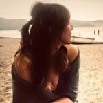 BARBARA LO FARO, essenza di una pittrice – Raffinata e inquieta, le sue opere sono riflessi vitali segnati da una lacrima