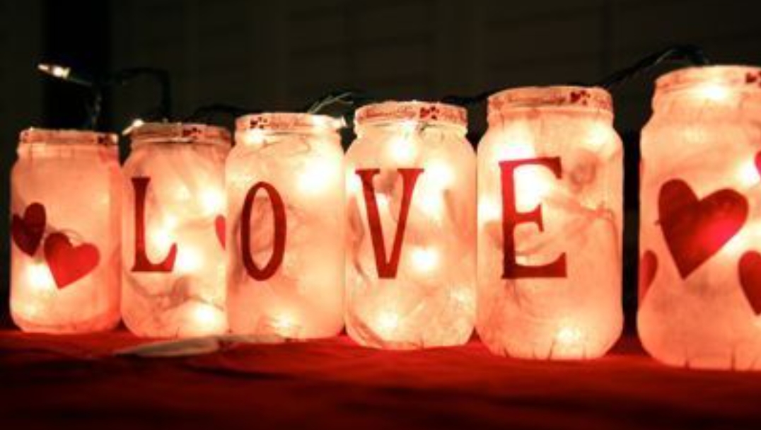 SAN VALENTINO E LA MASCHERINA – Una passeggiata nel quartiere armeno di Teheran