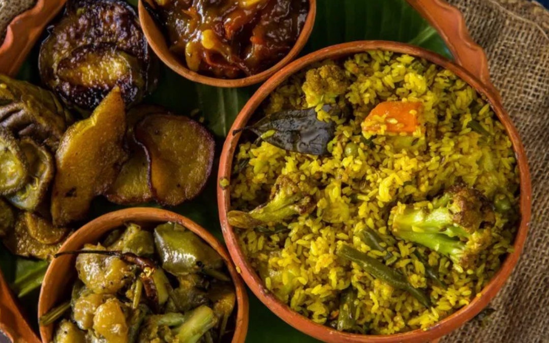 UN PIATTO DI KICHURI PER UN GIORNO DI PIOGGIA – Riso speziato e lenticchie: un’antica tradizione sulle tavole bengalesi