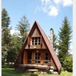 LA PASQUA IN CHATA – Le feste dei praghesi nelle loro case di campagne, molti simili a chalet e dedicate alla ricreazione