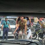 STORIA DEI SEMAFORI A DHAKA – Tentativi di rivoluzione digitale