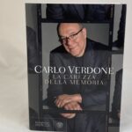 LA CAREZZA DELLA MEMORIA – L’ultimo libro del regista Carlo Verdone