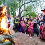 LA NOTTE DELE STREGHE A PRAGA – Un’antica tradizione celtica per allontanare gli spiriti maligni, nella notte dedicata a Santa Valpurga